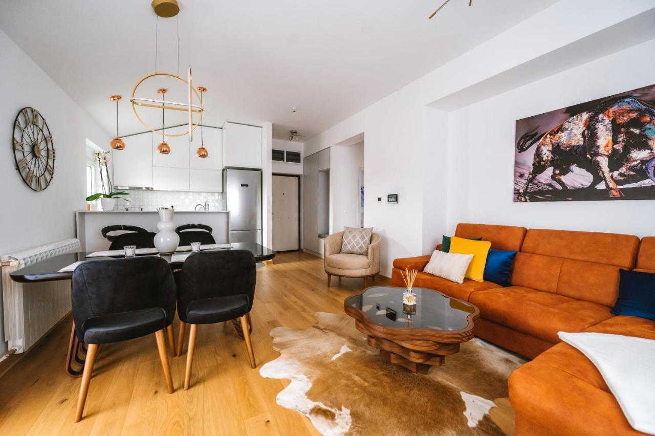 Mikonos Apartman Surčin Exterior foto